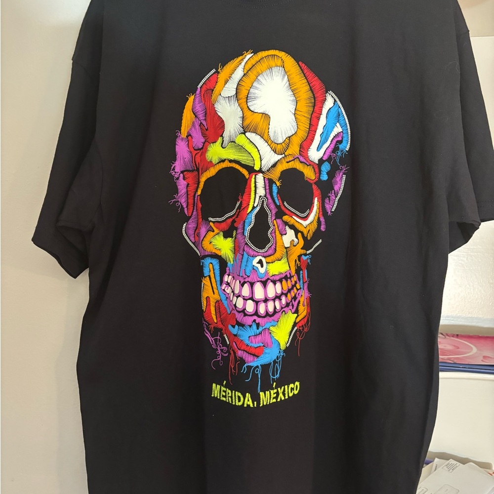 XL Vintage label Yazbek Merida Mexico SKULL tee with raised graphics Puff Print